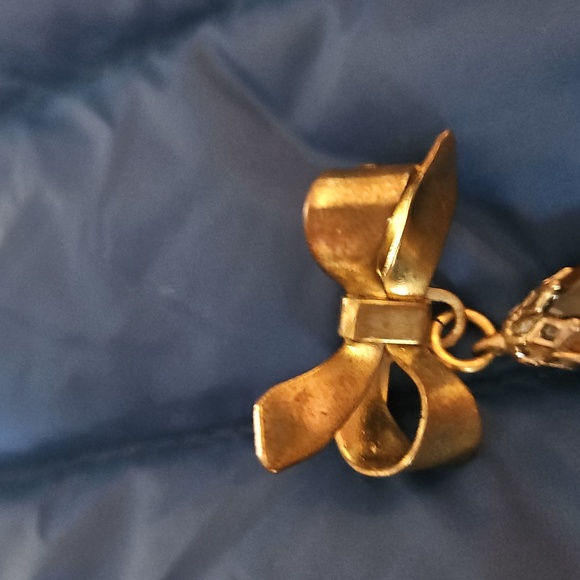 Gold Bow Pendant with Tiger's Eye Charm - Picture 6 of 7